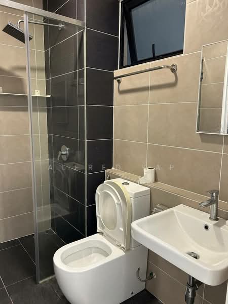 Servis Apartment untuk Disewa di D'Pristine - Alfred Yap - Bathroom - PropertyGuru.com.my