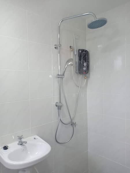 Pangsapuri untuk Dijual di Camellia Residences - YP Tan - Bathroom - PropertyGuru.com.my