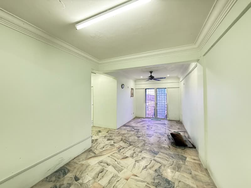 Pangsapuri untuk Dijual di Casa Ria Apartment - Tiffany Yang - Living Room - PropertyGuru.com.my