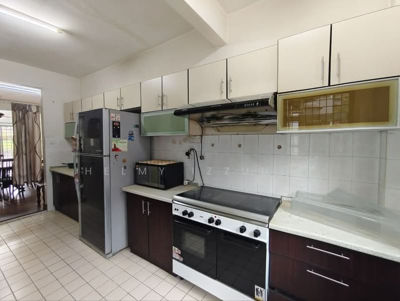 Kondominium untuk Dijual di Casa Venicia Condominium - HELMY IZZUDIN - Kitchen - PropertyGuru.com.my