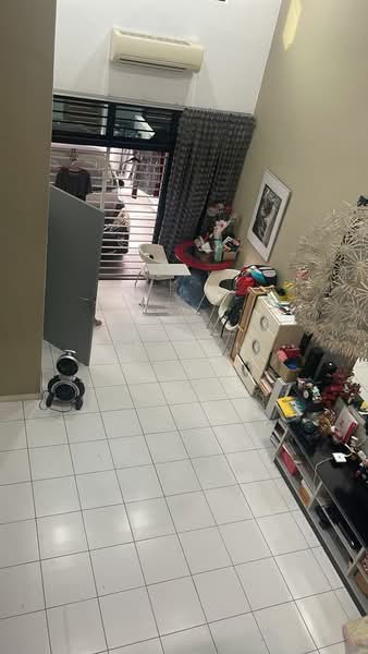 Rumah Teres 3 Tingkat untuk Dijual di Sungai Besi (Kuala Lumpur) - YP Tan - Living Room - PropertyGuru.com.my