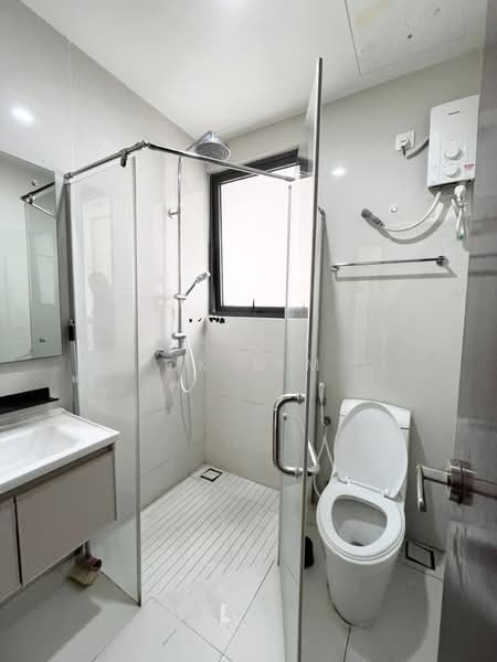 Condominium for Rent at Amberside @ Country Garden Danga Bay - CK Lim - PropertyGuru.com.my