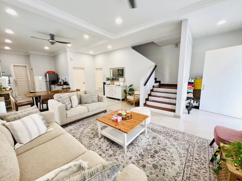 2-storey Terraced House for Sale in Alam Impian (Shah Alam) - Nurasmida Abdul Sattar - PropertyGuru.com.my