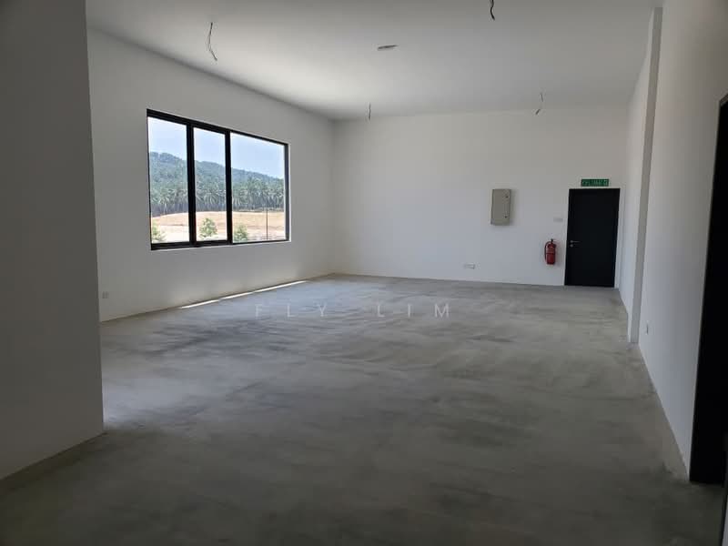 Factory for Sale in Eco Business Park V (Puncak Alam) - Fly Lim - Interior - PropertyGuru.com.my