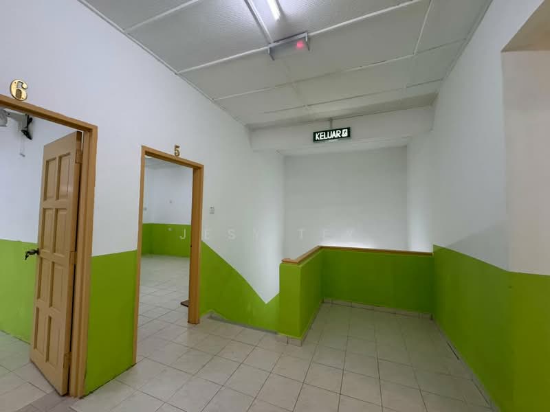 2-storey Terraced House for Sale in Taman Desa Cemerlang (Ulu Tiram) - Jesy Tey - Corridor - PropertyGuru.com.my
