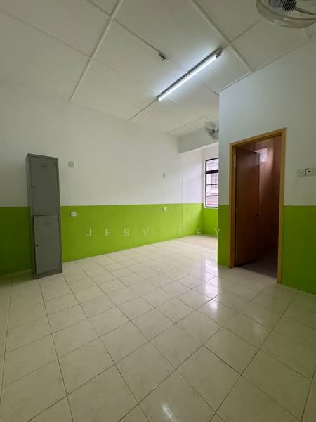 2-storey Terraced House for Sale in Taman Desa Cemerlang (Ulu Tiram) - Jesy Tey - Interior - PropertyGuru.com.my