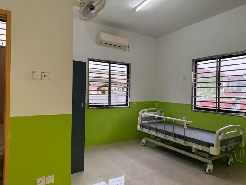 2-storey Terraced House for Sale in Taman Desa Cemerlang (Ulu Tiram) - Jesy Tey - Interior - PropertyGuru.com.my