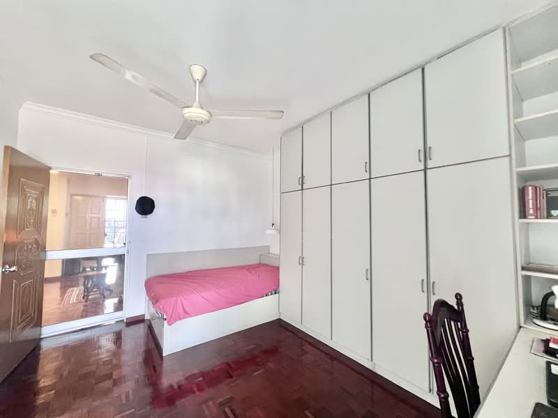 Semi-Detached House for Sale in Taman Bukit Pantai (Bangsar) - Chris Choe - Bedroom - PropertyGuru.com.my