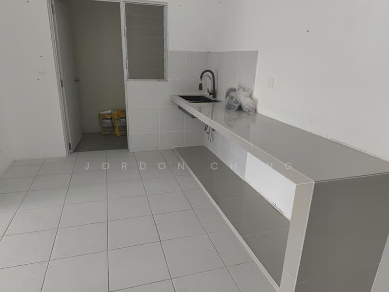 Kondominium untuk Disewa di Residensi Sateria - Jordon Cheng - Kitchen - PropertyGuru.com.my