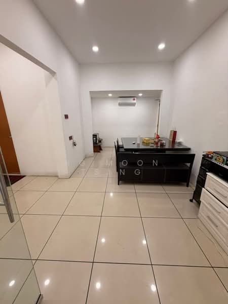 Commercial Bungalow for Rent in Jalan Tun Razak (KL City Centre) - Ng Moon Tsing - Dining Room - PropertyGuru.com.my