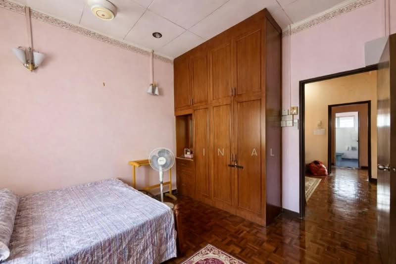 Rumah Teres 2 Tingkat untuk Dijual di Usj 11 (Subang Jaya) - Aizuddin Ali - Bedroom - PropertyGuru.com.my