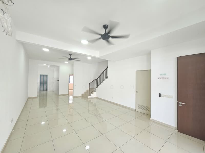 Rumah Teres 2 Tingkat untuk Disewa di Bandar Rimbayu (Telok Panglima Garang) - Leon Goh - Living Room - PropertyGuru.com.my