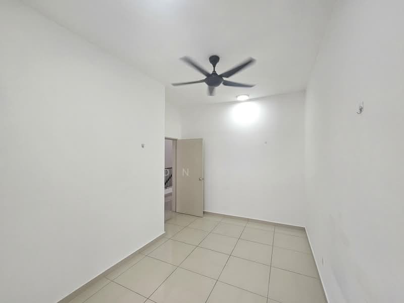 Rumah Teres 2 Tingkat untuk Disewa di Bandar Rimbayu (Telok Panglima Garang) - Leon Goh - Interior - PropertyGuru.com.my