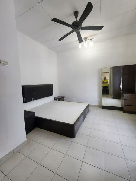 Pangsapuri untuk Dijual di Sri Mas - Ee Fong Toh - Bedroom - PropertyGuru.com.my