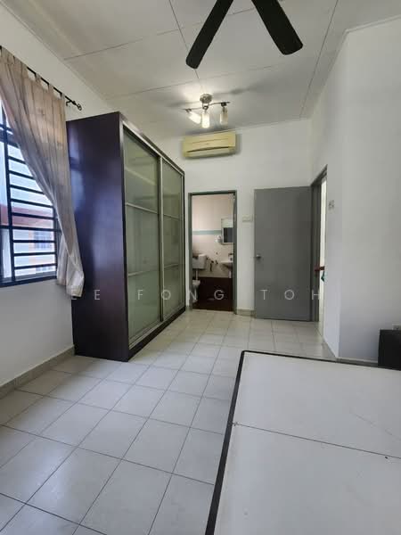 Pangsapuri untuk Dijual di Sri Mas - Ee Fong Toh - Bedroom - PropertyGuru.com.my