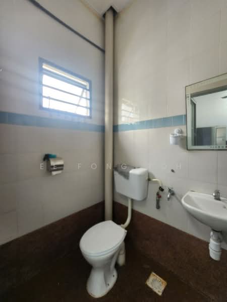 Pangsapuri untuk Dijual di Sri Mas - Ee Fong Toh - Bathroom - PropertyGuru.com.my