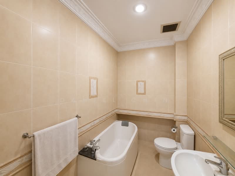 Rumah Berkembar untuk Dijual di Ukay Perdana (Ulu Kelang) - Daniel Chin - Bathroom - PropertyGuru.com.my