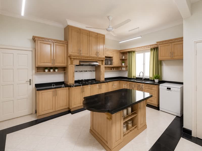 Rumah Berkembar untuk Dijual di Ukay Perdana (Ulu Kelang) - Daniel Chin - Kitchen - PropertyGuru.com.my