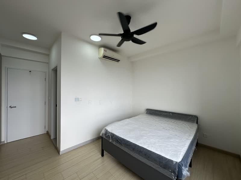 Servis Apartment untuk Disewa di Gravit8, Klang - Grey Ong - Bedroom - PropertyGuru.com.my