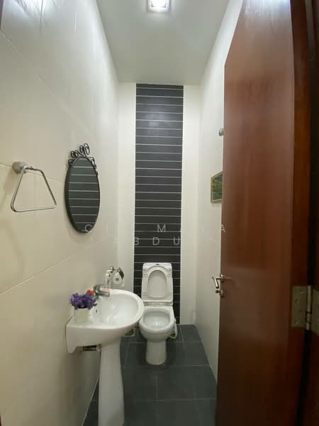 3.5-storey Terraced House for Rent in Ampang (Selangor) - Cik Maya Abdul - Bathroom - PropertyGuru.com.my