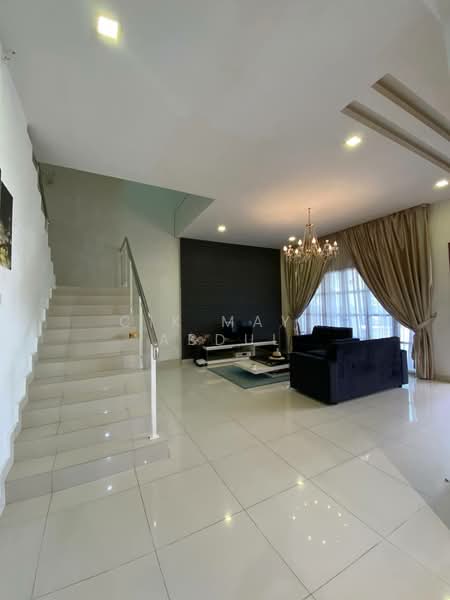 3.5-storey Terraced House for Rent in Ampang (Selangor) - Cik Maya Abdul - Living Room - PropertyGuru.com.my