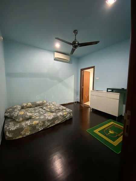 3.5-storey Terraced House for Rent in Ampang (Selangor) - Cik Maya Abdul - Bedroom - PropertyGuru.com.my