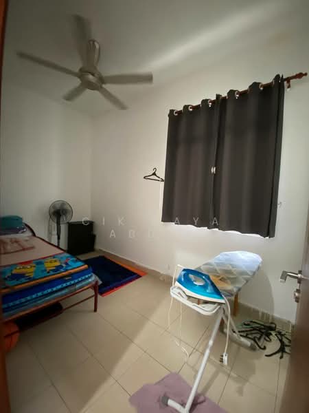 3.5-storey Terraced House for Rent in Ampang (Selangor) - Cik Maya Abdul - Bedroom - PropertyGuru.com.my