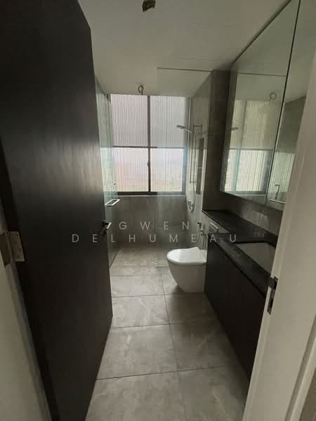 Service Residence for Sale at Park Regent @Desa Park City - Gwen Delhumeau - Bathroom - PropertyGuru.com.my