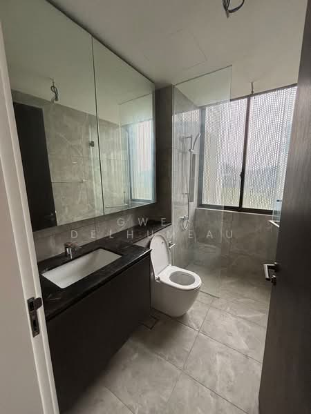 Service Residence for Sale at Park Regent @Desa Park City - Gwen Delhumeau - Bathroom - PropertyGuru.com.my