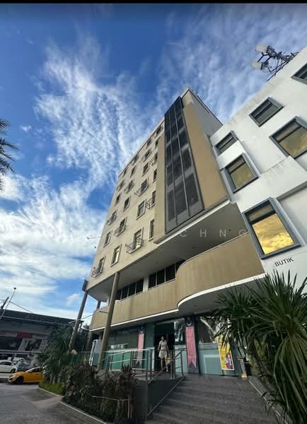 Shop for Rent in Taman Kebun Teh (Johor Bahru) - Henric Chng - Exterior - PropertyGuru.com.my