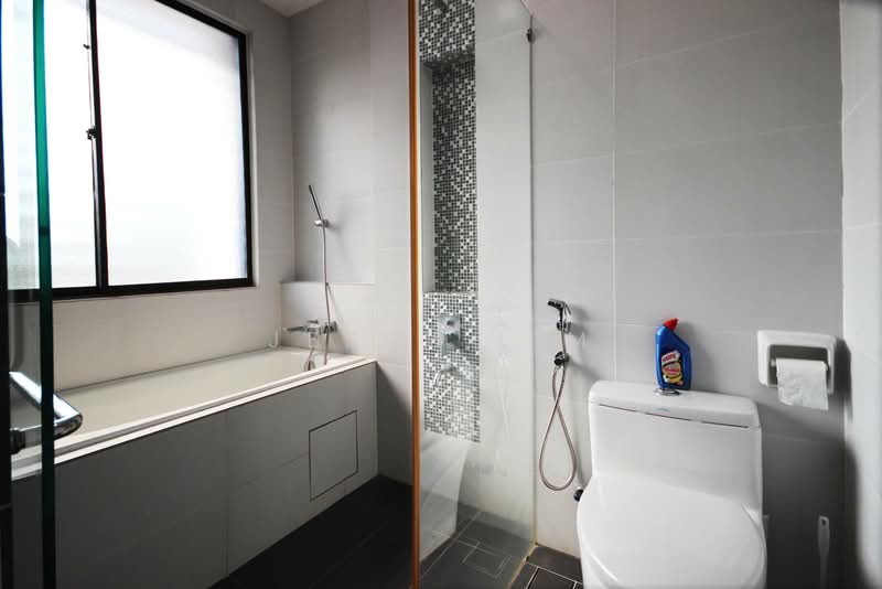 Rumah Teres untuk Dijual di Iskandar Puteri (Nusajaya) (Johor) - Jerry Lim - Bathroom - PropertyGuru.com.my