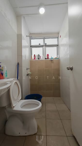 Apartment for Sale at Residensi Bintawa Riverfront (PR1MA @ Bintawa Riverfront) - Jeno Tan - Bathroom - PropertyGuru.com.my