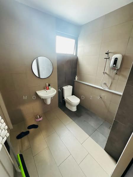 2-storey Terraced House for Sale in Elmina (Shah Alam) - Mohd Fadzli - Bathroom - PropertyGuru.com.my
