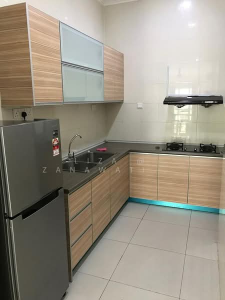 Apartment for Sale at Sentral Residences I & II - Liza @ Zanawati Abu Bakar - Kitchen - PropertyGuru.com.my