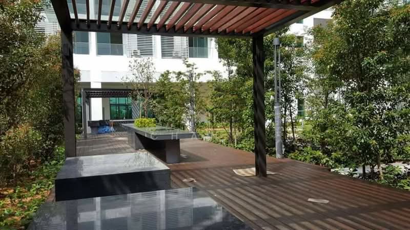 Servis Apartment untuk Disewa di Cybersquare - Chan . - Exterior - PropertyGuru.com.my