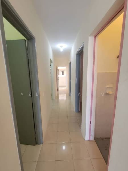 Apartment for Sale at Residensi Bistaria - Azli Ibrahim - Corridor - PropertyGuru.com.my