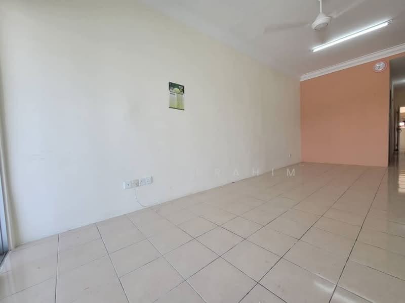 Apartment for Sale at Residensi Bistaria - Azli Ibrahim - Living Room - PropertyGuru.com.my
