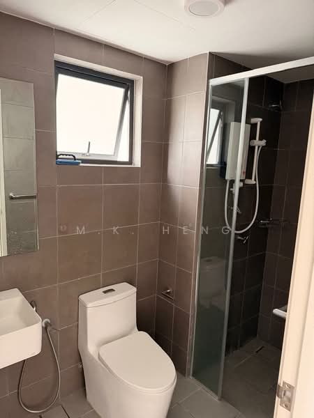Servis Apartment untuk Disewa di Berkeley Uptown - M.K. Heng - Bathroom - PropertyGuru.com.my