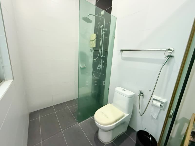 2-storey Terraced House for Sale in Taman Mount Austin (Tebrau) - Tan Bee Bee - Bathroom - PropertyGuru.com.my