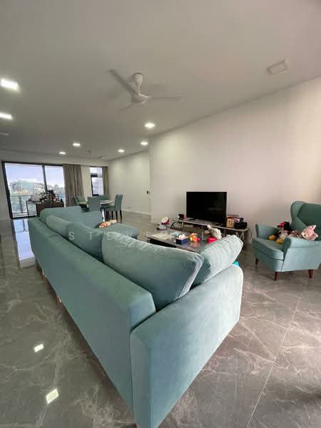 Servis Apartment untuk Disewa di Park Regent @Desa Park City - Steven Lim - Living Room - PropertyGuru.com.my