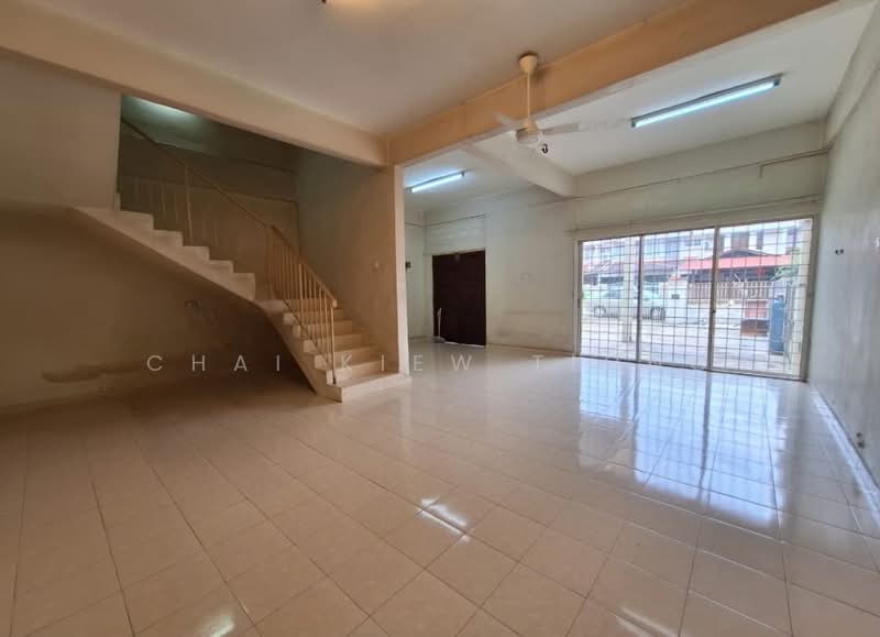 Rumah Teres 2 Tingkat untuk Dijual di Air Putih (Kuantan) - Chai Kiew Tiong - Living Room - PropertyGuru.com.my