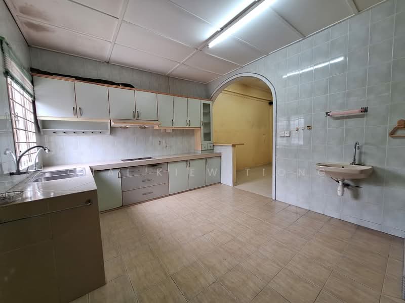 Rumah Teres 2 Tingkat untuk Dijual di Air Putih (Kuantan) - Chai Kiew Tiong - Kitchen - PropertyGuru.com.my