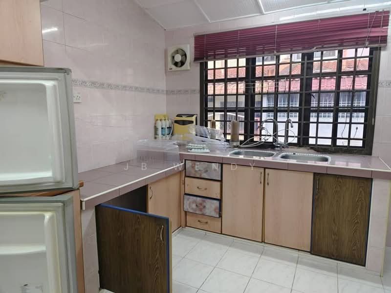 1.5-storey Terraced House for Sale in Taman Pelangi Indah (Ulu Tiram) - JB Wendy - PropertyGuru.com.my