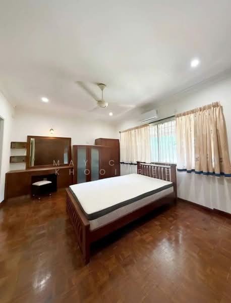 Terraced House for Sale in Gelugor (Penang) - May Chiam Khooi Bee - Bedroom - PropertyGuru.com.my