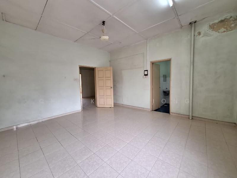 2-storey Terraced House for Sale in Air Putih (Kuantan) - Chai Kiew Tiong - Interior - PropertyGuru.com.my