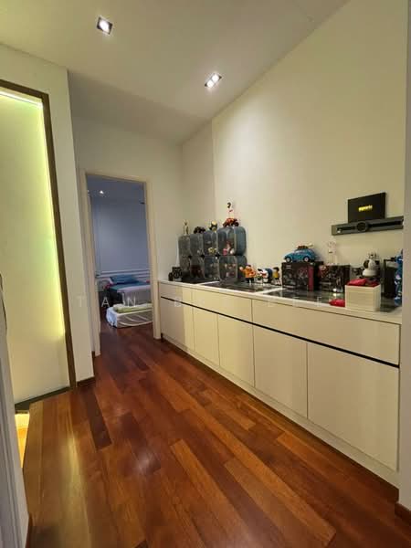 Rumah Kluster untuk Dijual di Taman Ekoflora (Johor Bahru) - Tan Bee Bee - Corridor - PropertyGuru.com.my