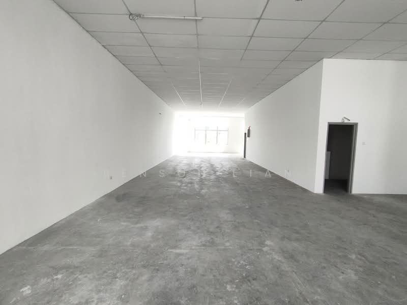 Kedai untuk Disewa di Saujana Utama (Puncak Alam) - Benson Lian - Interior - PropertyGuru.com.my