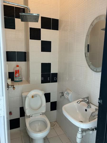 Service Residence for Rent at The Sky Executive Suites - Alfred Yap - Bathroom - PropertyGuru.com.my