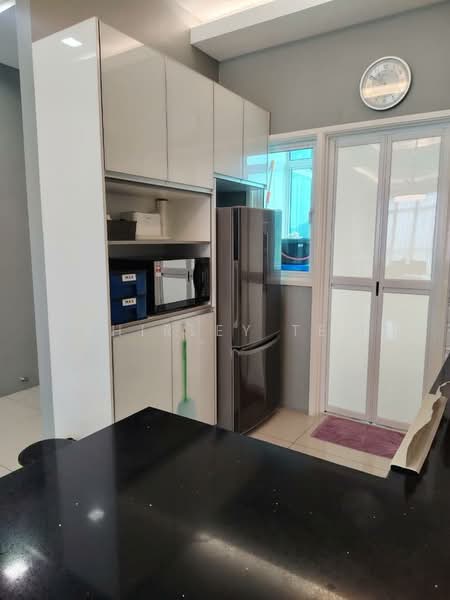Condominium for Rent at The Peak Residences - Shirley Teh - Kitchen - PropertyGuru.com.my