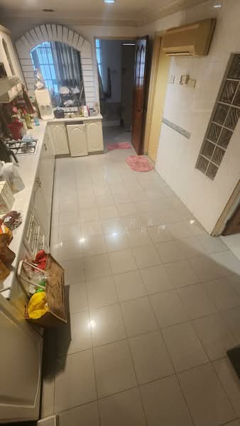 2-storey Terraced House for Sale in Damansara Kim (Petaling Jaya) - Putra Safari - PropertyGuru.com.my